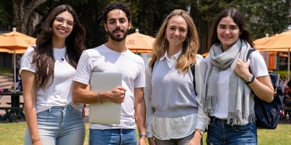 Diferencia entre licenciatura e ingeniería: ¿cuál elegir?