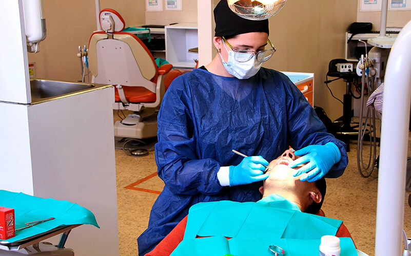 anahuac_portadas_CirujanoDentista